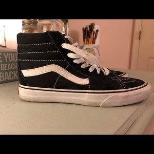 Black Sk8-Hi Vans, Size 10.